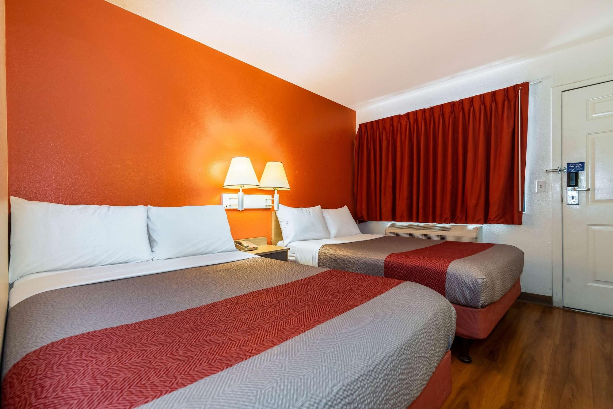 Motel 6-Palm Springs, Ca - East - Palm Canyon Екстер'єр фото